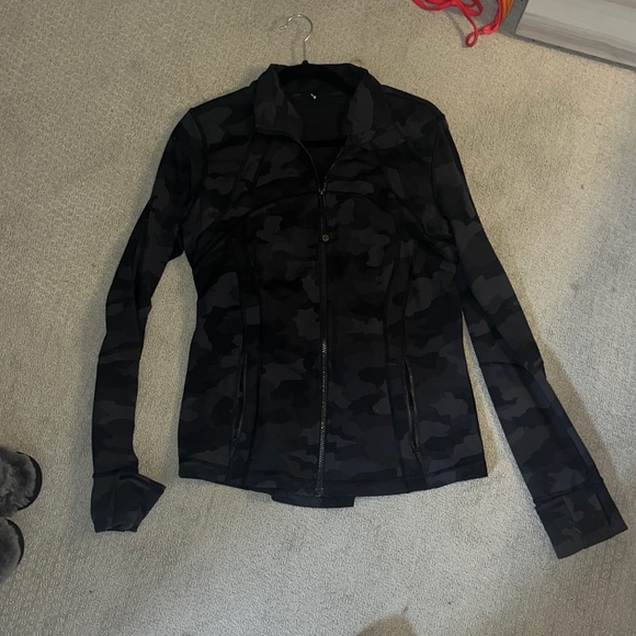 Camo lulu define jacket - Picture 1 of 4